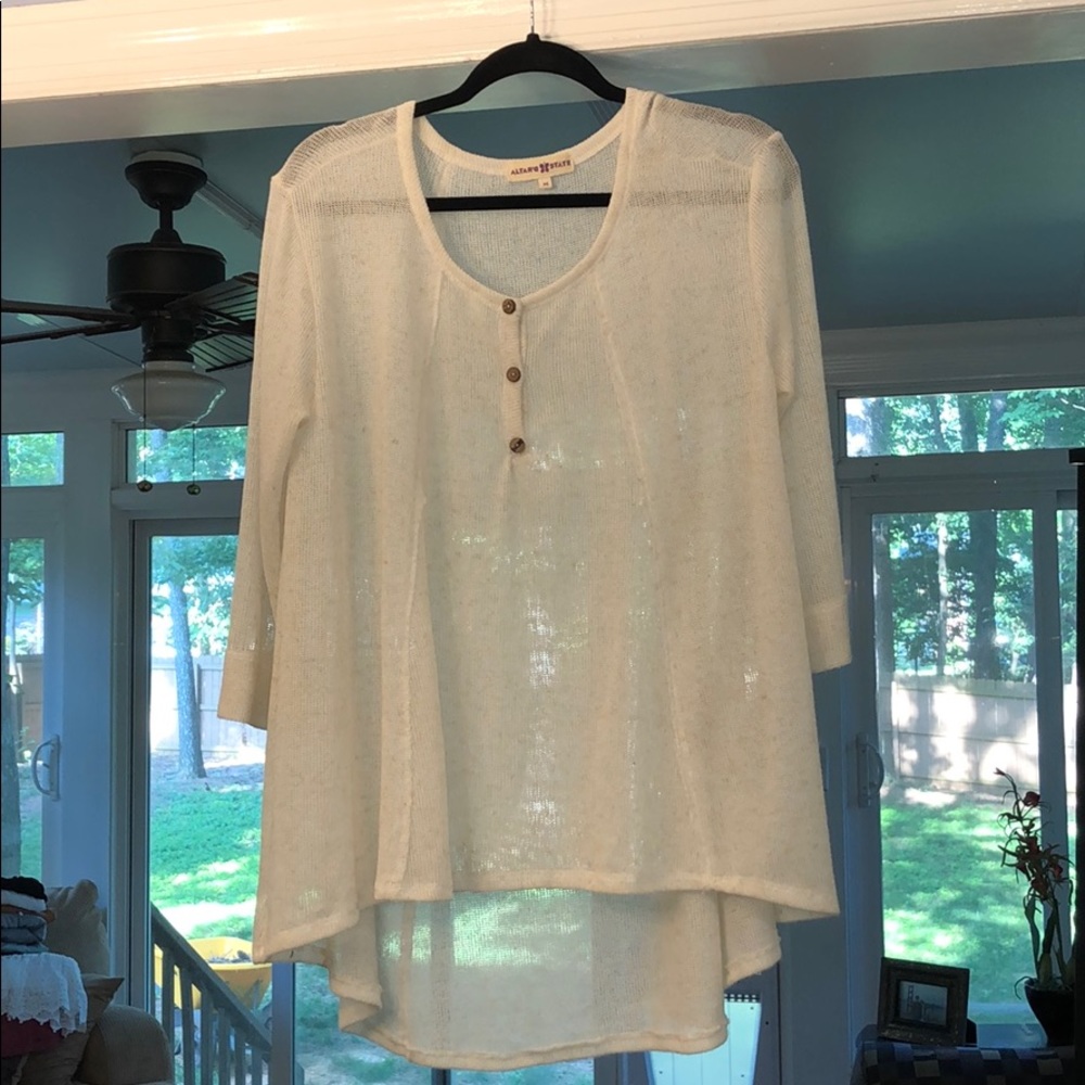 Vintage sweater / pullover with 3 buttons
